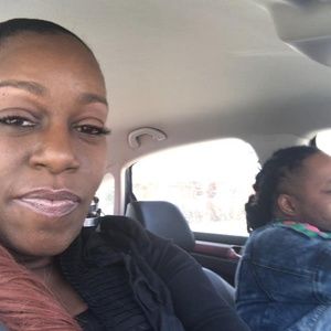 Meet your Posher, Sheena